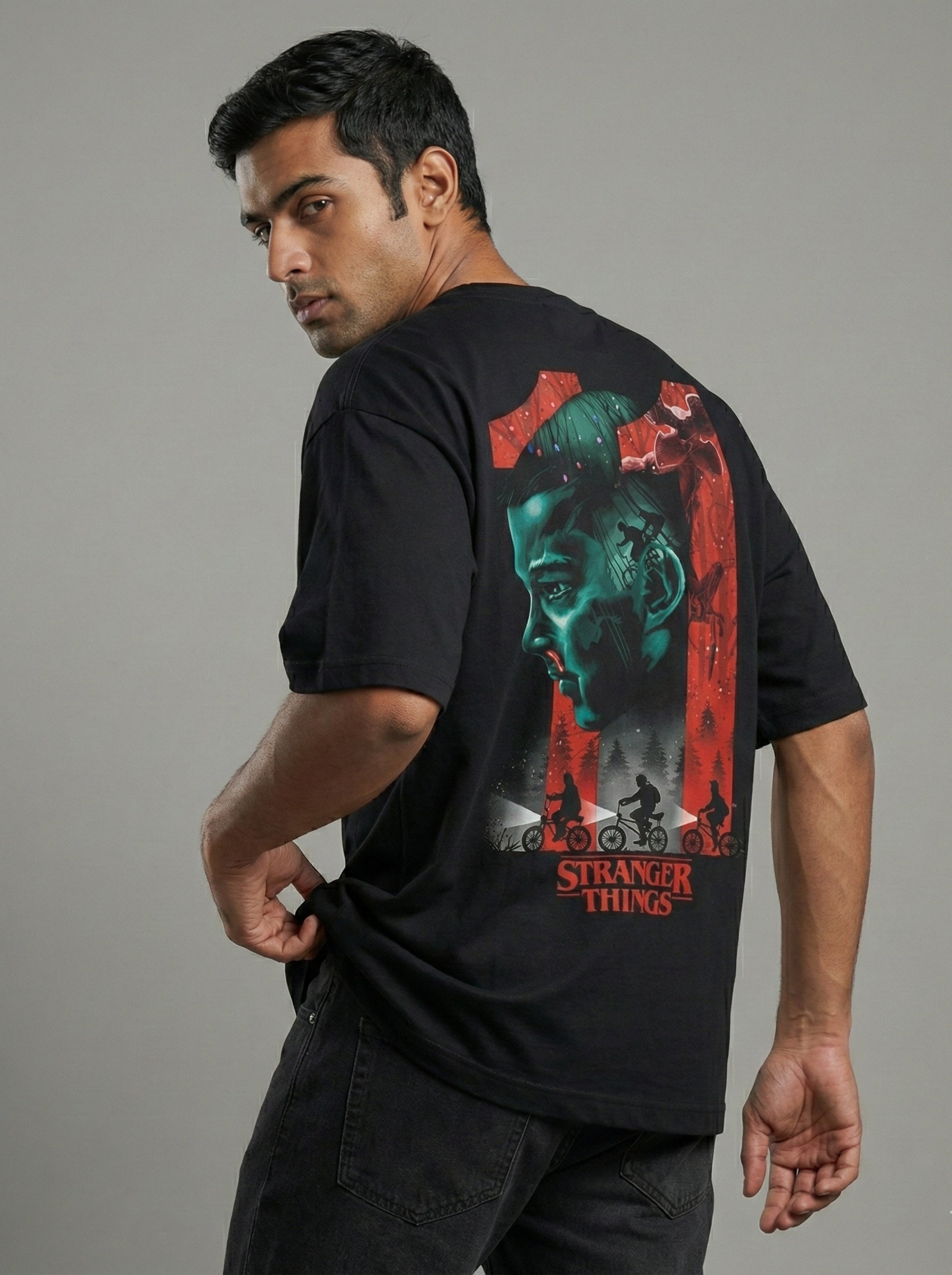 Eleven Oversized Graphic T-Shirt – Black